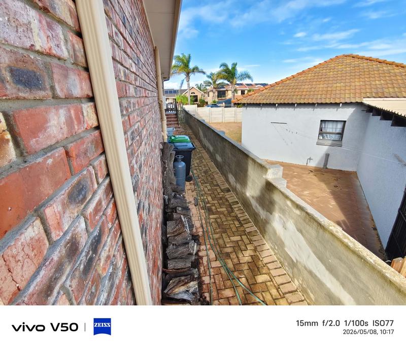4 Bedroom Property for Sale in Hartenbos Heuwels Western Cape